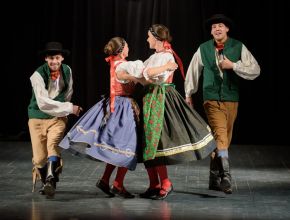 75. výročí folklorního souboru Jarošovci a předvánoční setkání s Jarošáčkem a Jarošovci  